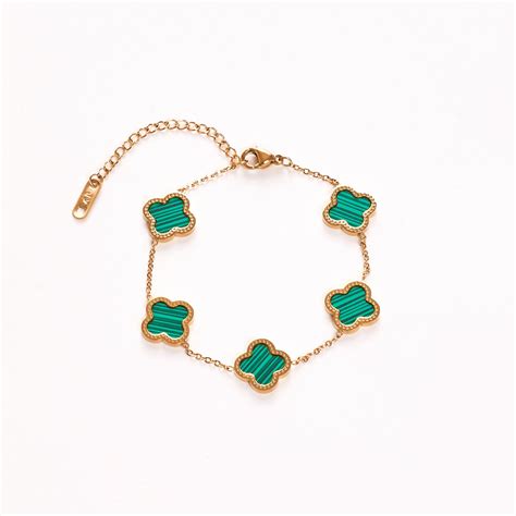 green clover bracelet cartier|cartier clover bracelet price.